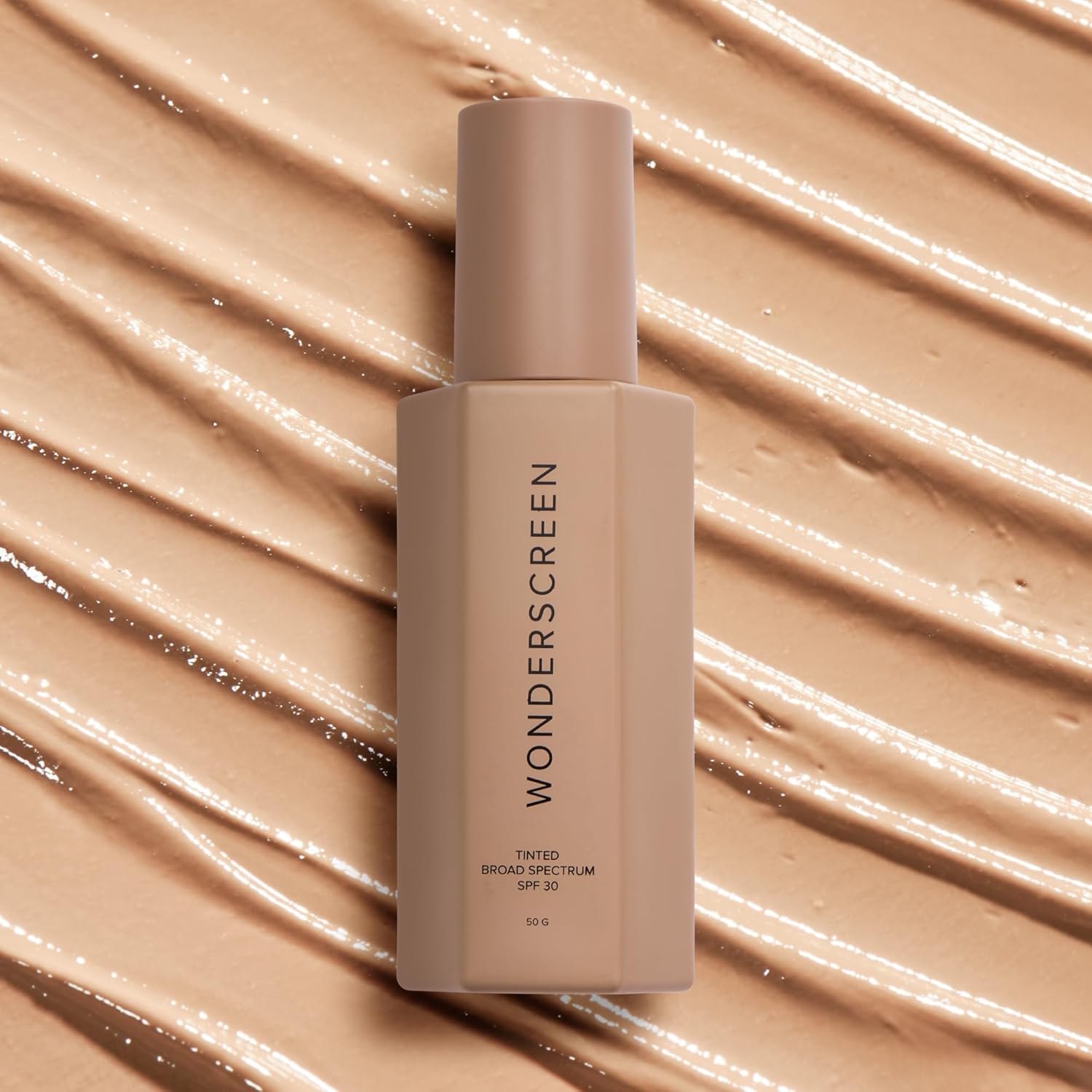 DIME Beauty Tinted Glow Wonderscreen SPF 30 - Mineral Tinted Moisturizer for Face with 19% Zinc Oxide, Skin-Enhancing Tone-Evening Sunscreen, Glow-Enhancing Tint, Vegan, Cruelty-Free, 50 g